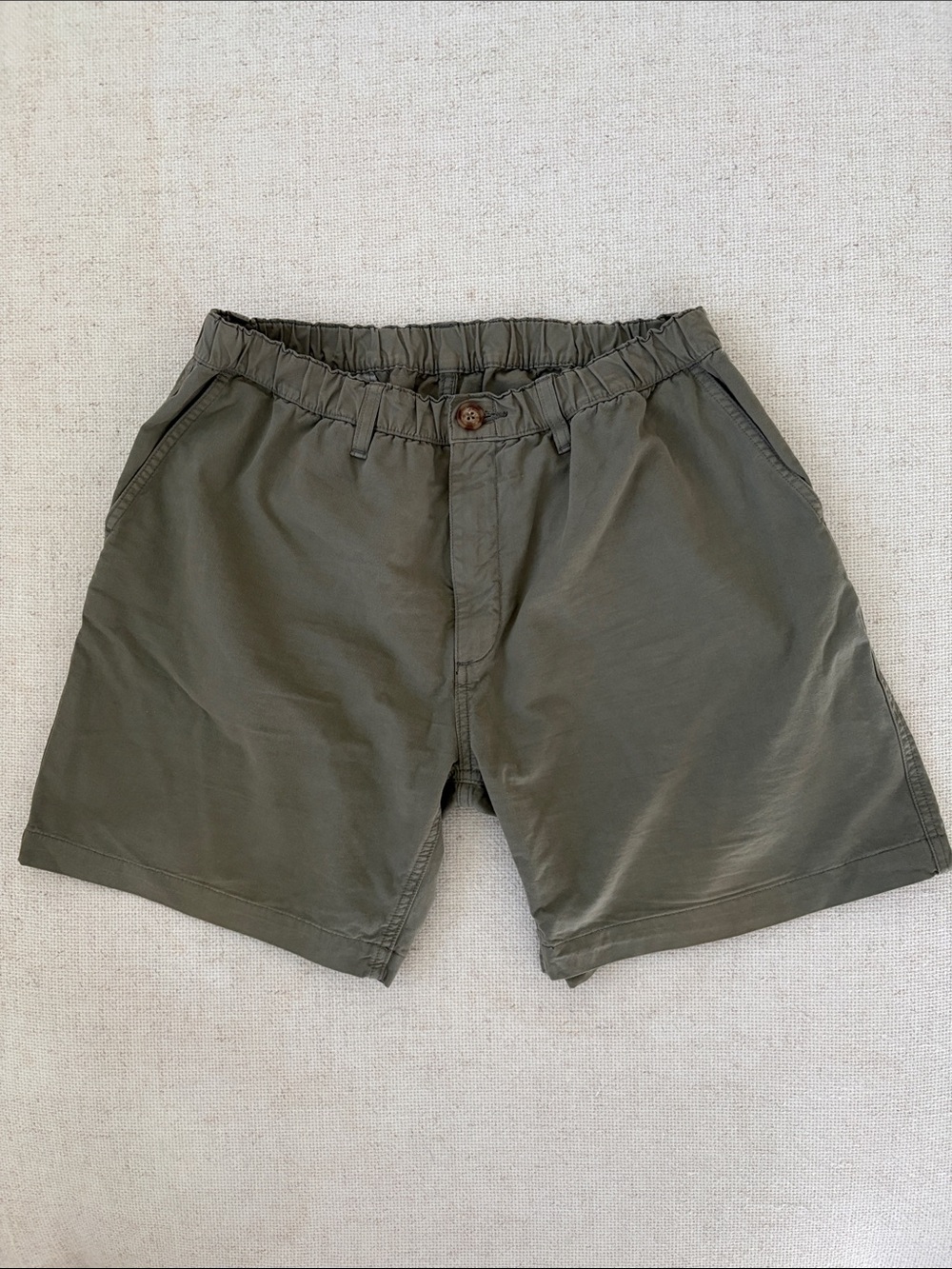 Chubbies Olive Green Hunters Original Shorts 7” in XL